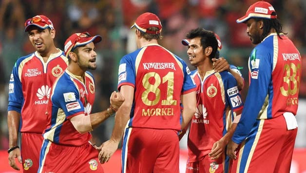 आईपीएल 2014 में आरसीबी एक बार फिर से फिसड्डी साबित हुई और सातवें स्थान पर पहुंचकर अपना सफर खतम किया. 