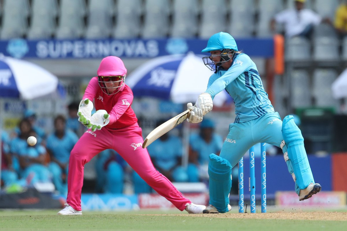 IPLWomen: रोमांचक मुकाबले में सुपरनोवाज ने ट्रेलब्लेजर्स को 3 विकेट से हराया