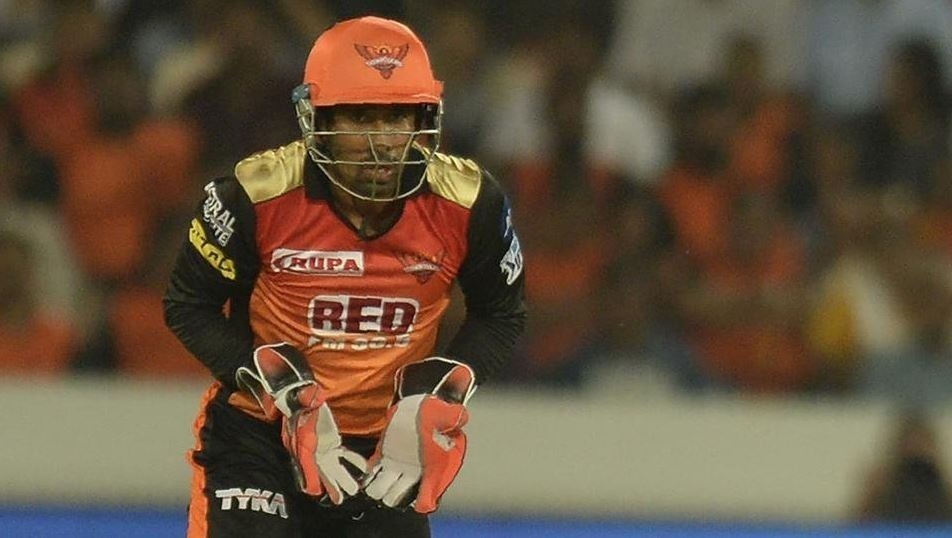 sunriser hyderabad star ruled out of csk match with shoulder injury IPL 2018: चेन्नई से मुकाबले से पहले हैदराबाद को झटका, स्टार प्लेयर हुआ बाहर