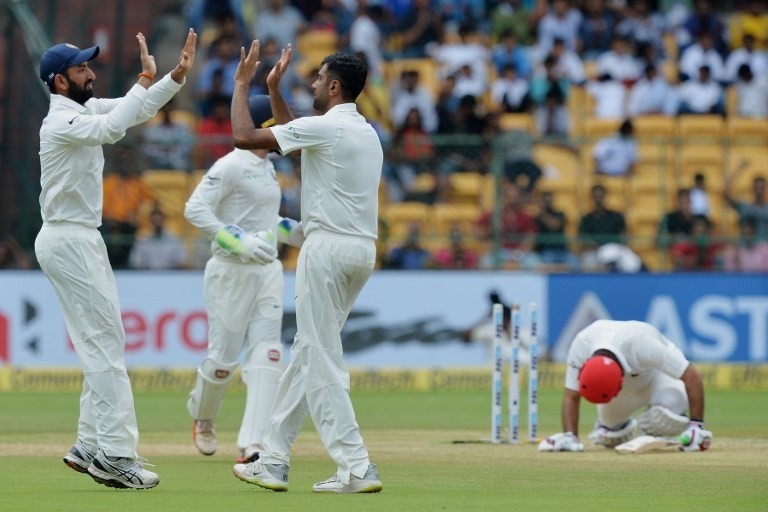 india beat afghanistan by inning and 262 runs in historic one off test महज़ 2 दिन में अफगानिस्तान को पारी और 262 रनों से हराकर भारत ने दर्ज की सबसे बड़ी जीत