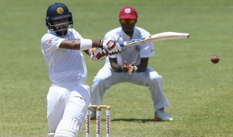 wi vs sl mendis and dikewala helps sri lanka take 287 runs lead over west indies WI vs SL: मेंडिस और डिकवेला के दम पर श्रीलंका को मिली 287 रनों की बढ़त