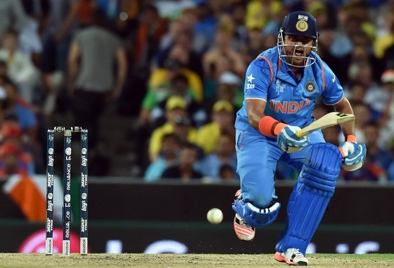 WATCH: जब बॉल बॉय ने बाउंड्री पर रोका रैना का शॉट, अंपायर बोले मिलेंगे दो रन