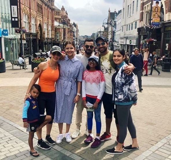 खिलाड़ियों के प्यार के बीच दीवार बना बीसीसीआई