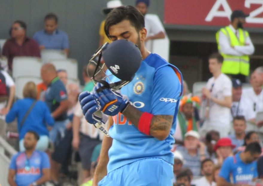 इस एक ओवर ने मुश्किल में फंस रही टीम इंडिया के लिए बदल दिया मैच का रूख