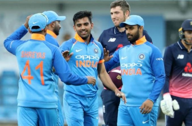 दीपक चहर अब तक इंग्लैंड दौरे पर 5 मैचों 13 विकेट चटका चुके हैं.