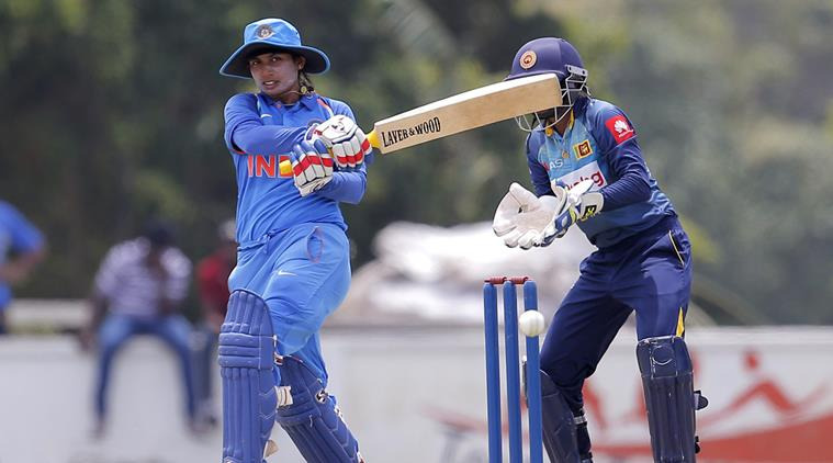 sri lanka vs india 3rd one day mithali raj career best inning मिताली ने खेली करियर की सर्वश्रेष्ठ पारी लेकिन हार गई टीम इंडिया