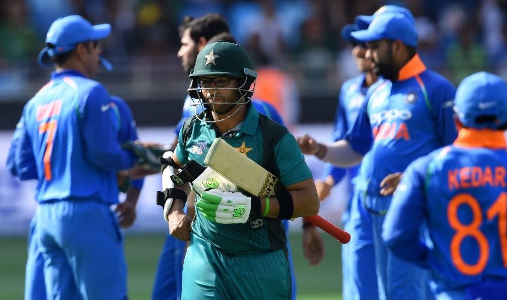 RECORD: बड़े टूर्नामेंट्स में सबसे अधिक शतक लगाने वाले बल्लेबाज़ों की लिस्ट में आए शिखर धवन