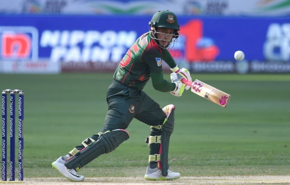 bangladesh vs sri lanka asia cup mushfiqur breaks kumar sangakkara record in his hundred एशिया कप 2018: संगाकारा-धोनी जैसे दिग्गज़ों को पीछे छोड़ मुश्फिकुर ने बनाया रिकॉर्ड