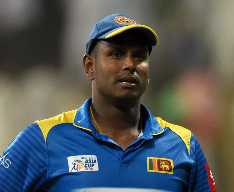 angelo mathews out from one day team कप्तानी गंवाने के बाद वनडे टीम से बाहर हुए मैथ्यूज