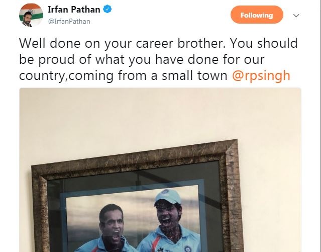 आरपी के साथी गेंदबाज़ रहे इरफान पठान ने लिखा, 'तुम्हारे करियर के लिए बधाई भाई, तुमने छोटे शहर से आकर देश के लिए जो किया उसके लिए तुम्हे गर्व होना चाहिए.'