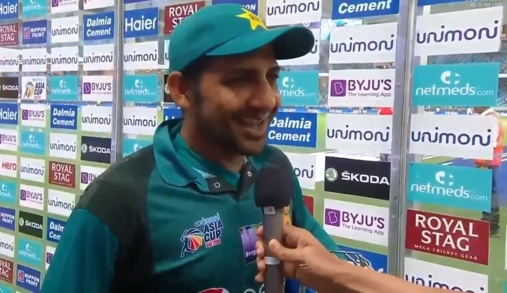 INDvsPAK एशिया कप 2018: पाकिस्तानी कप्तान सरफराज़ बोले 'फील्डिंग में कैच छोड़ना पड़ा भारी'
