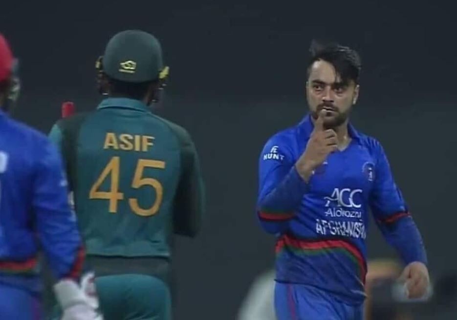 rashid khan asghar afghan and hasan ali fined 15 per cent of match fees राशिद खान, हसन अली और असगर अफगान पर लगा मैच फीस का 15 प्रतिशत जुर्माना