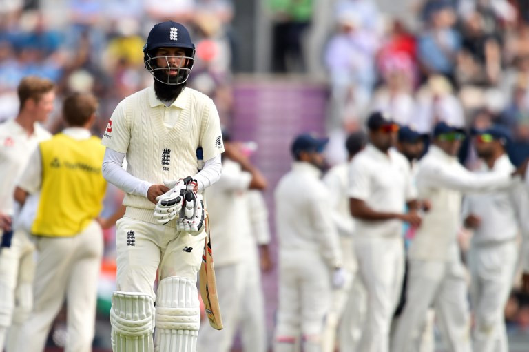 moeen ali takes pride in geoffrey boycott comparisons धीमी पारी के कारण इंग्लैंड के पूर्व दिग्गज से हुई मोईन अली की 'तुलना'