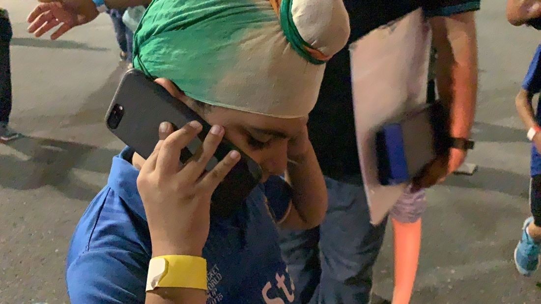 INDvsAFG: कल रात स्टेडियम में रोने वाले बच्चे को भुवनेश्वर ने किया फोन, धोनी की अकेडमी में लेता है ट्रेनिंग