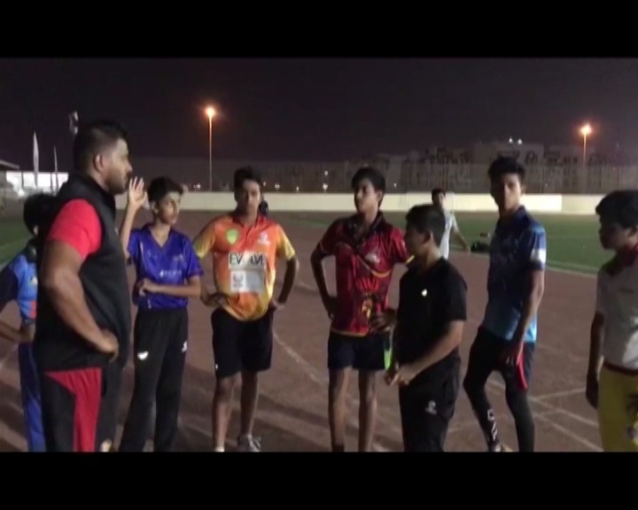 एशिया कप 2018: सिर्फ इंडिया ही नहीं, पाकिस्तान और अफगानिस्तान से भी सैकड़ों फैंस कर रहे हैं धोनी को सपोर्ट