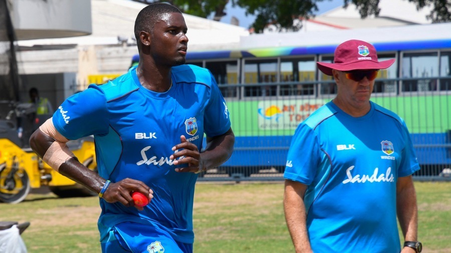 stuart law steps down as windies head coach स्टुअर्ट लॉ ने वेस्टइंडीज क्रिकेट टीम के कोच पद से दिया इस्तीफा