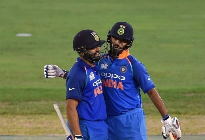 shikhar dhwan and rohit sharma made highest opening stand against pakistan in odis पाकिस्तान के खिलाफ धवन और रोहित शर्मा के नाम दर्ज हुआ सबसे बड़ी पार्टनरशिप का रिकॉर्ड