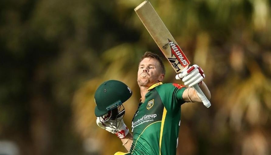 वॉर्नर ने नाबाद शतक जमाकर दिलाई टीम को जीत, स्टीव स्मिथ ने भी खेली 85 रनों की शानदार पारी