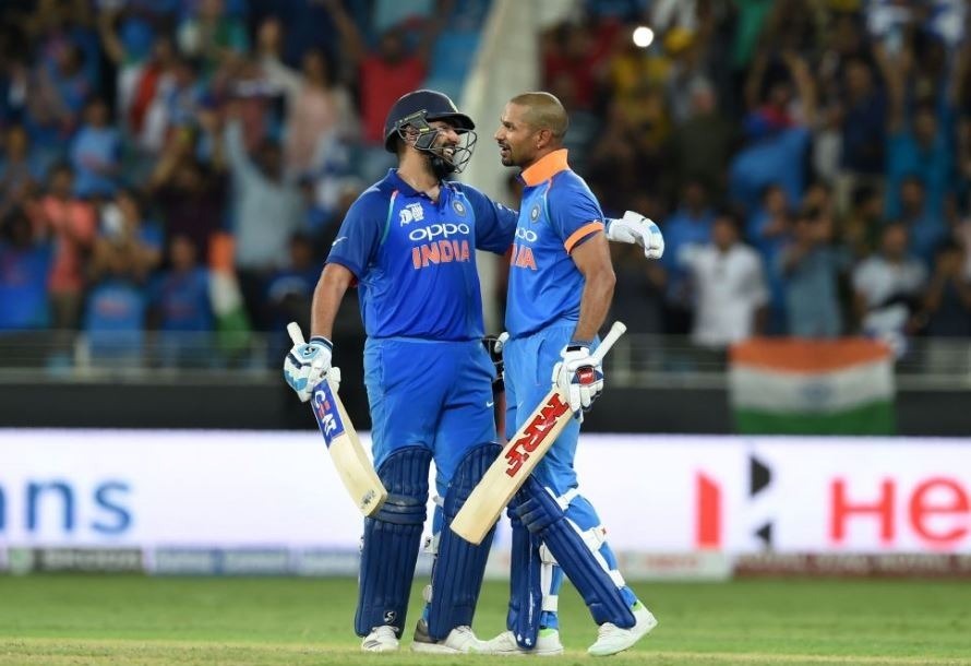 INDvsPAK एशिया कप 2018: सचिन से विराट तक दिग्गज़ों ने दी टीम इंडिया को जीत की बधाई