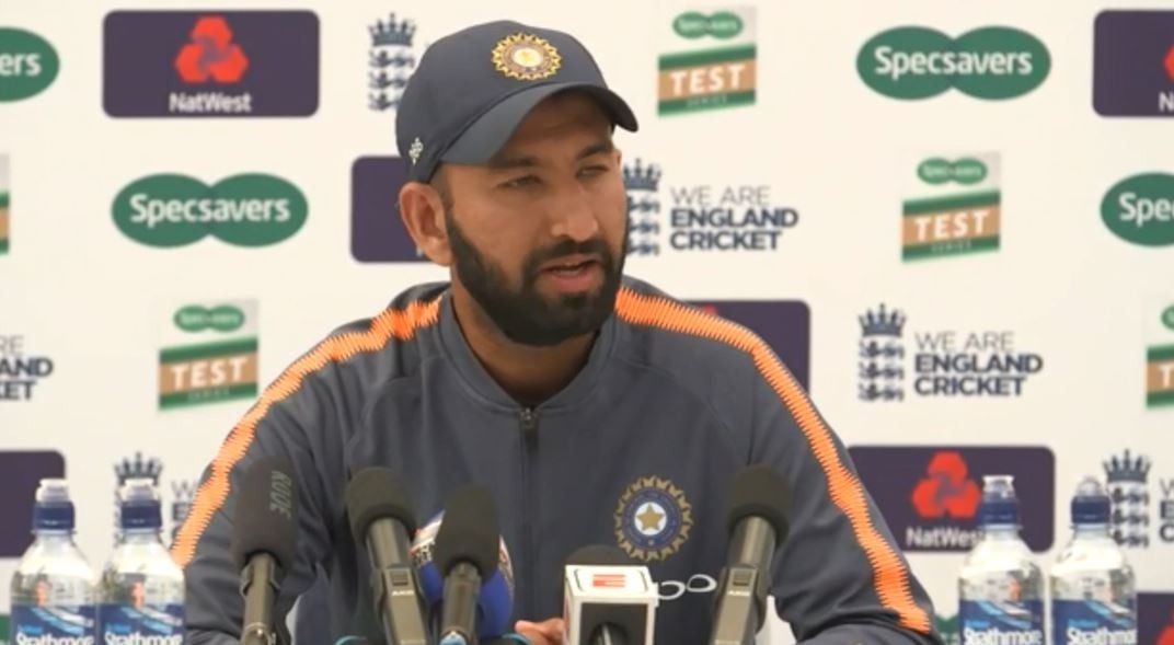 तीसरे दिन के खेल के बाद अश्विन के समर्थन में आई टीम, पुजारा बोले 'उन्होंने अच्छी गेंदबाज़ी की'