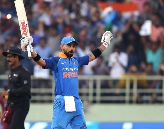 ind vs wi team india 3216 in 50 overs virat kohli remains unbeaten on 157 IND vs WI: विराट कोहली की रिकॉर्ड बल्लेबाजी से भारत ने बनाए 321 रन