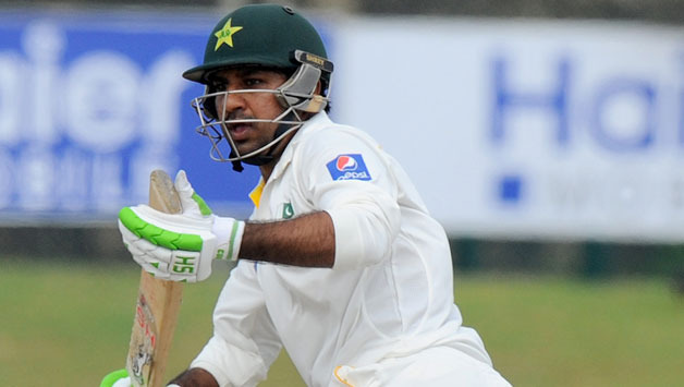 पूर्व दिग्गज ने कहा, सरफराज को टेस्ट कप्तानी से राहत देनी चाहिए