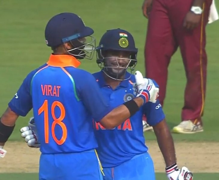 virat kohli happy with ambati rayudu batting रायुडू की बल्लेबाजी देख खुश हुए कोहली, कहा - टीम का‘बुद्धिमान बल्लेबाज’