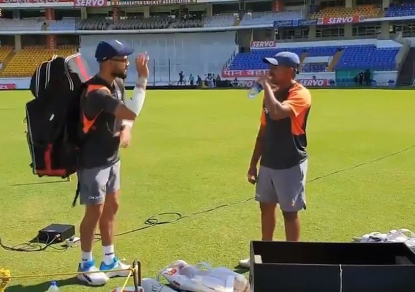 INDvsWI: विराट कोहली ने मैच से पहले मराठी में कही पृथ्वी शॉ से 'ये' बात