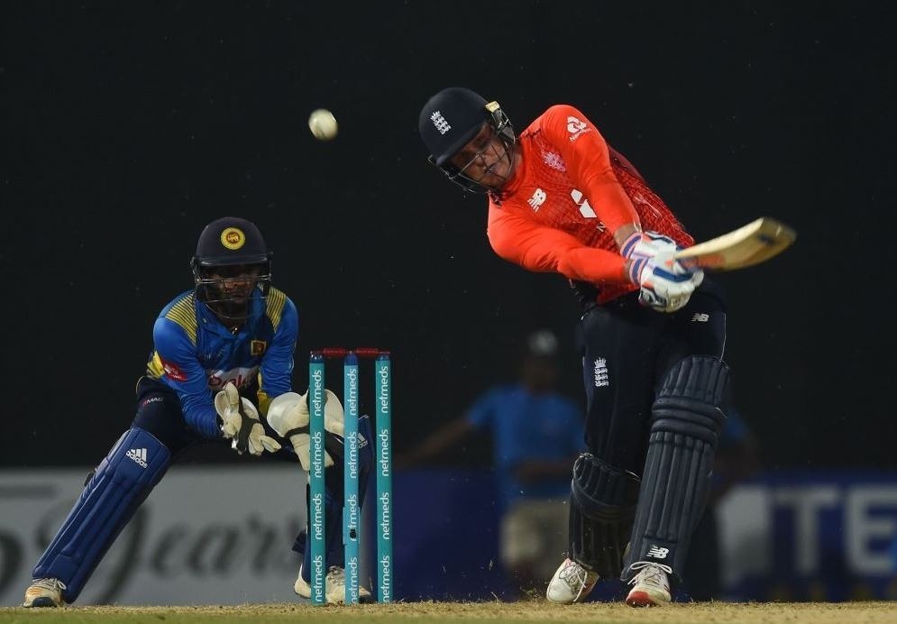 england beat sri lanka by 30 runs in t20 international एकमात्र टी-20 मुकाबले में इंग्लैंड ने श्रीलंका पर दर्ज की धमाकेदार जीत