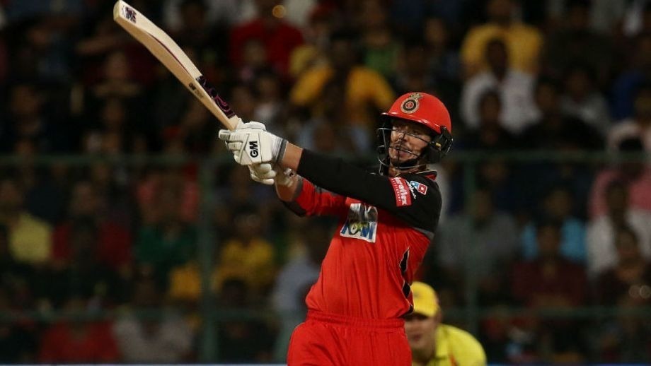 rcb sell de kock to mumbai in ipl 2019s first trade IPL 2019 : आरसीबी का साथ छोड़ मुंबई इंडियंस से जुड़े क्विंटन डि कॉक