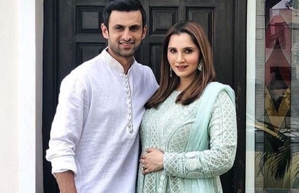 sania mirza shoaib malik welcome baby boy humbled says proud father क्रिकेटर शोएब मलिक बने पिता, पत्नी सानिया मिर्जा ने दिया बेटे को जन्म