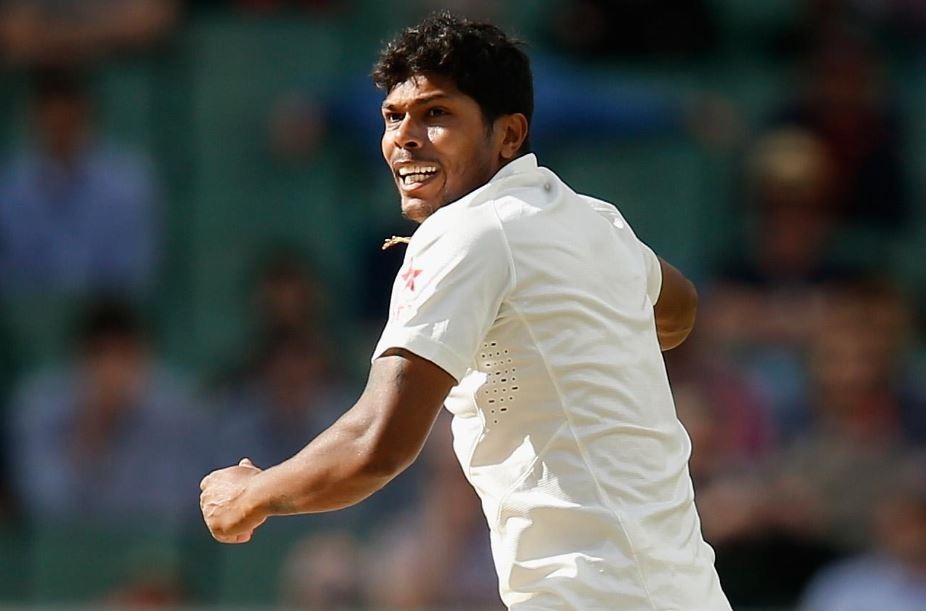 RECORD: 19 साल बाद किसी भारतीय तेज़ गेंदबाज़ ने किया ये कारनामा