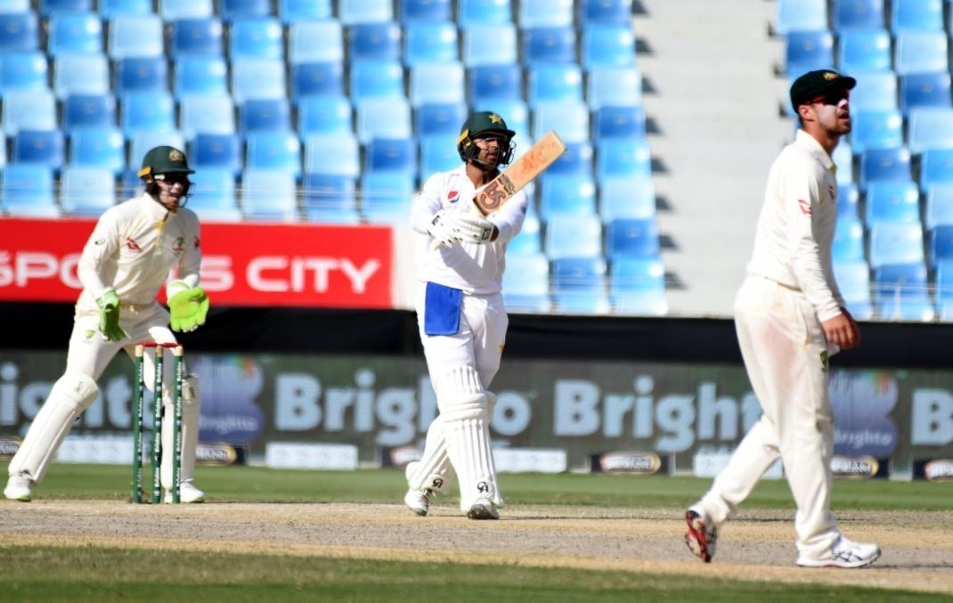 मैदान पर ऑस्ट्रेलियंस ने इस पाकिस्तानी से की ज़ुबानी जंग, इन्होंने इस तरह दिया करारा जवाब