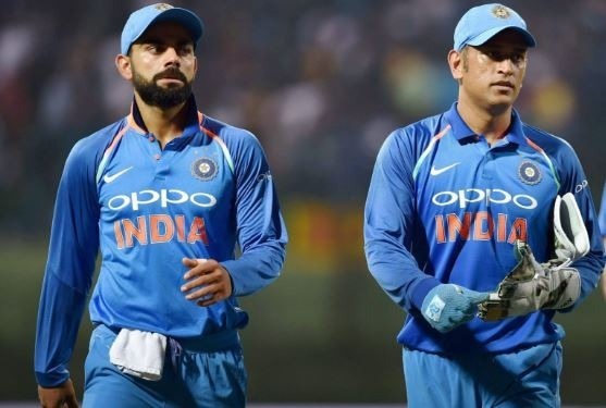 ms dhoni spot will be in danger if virat kohli gets out of his comfort zone विराट ‘कंफर्ट जोन’ से बाहर निकले  तो धोनी की हो जाएगी छुट्टी