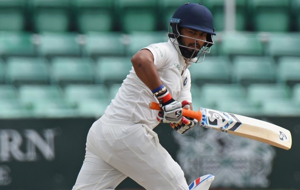 रिषभ पंत आज एक बार फिर से नर्वस नाइंटीज़ का शिकार बने. जिसके साथ ही वो कई अनचाहे रिकॉर्ड भी बना गए.