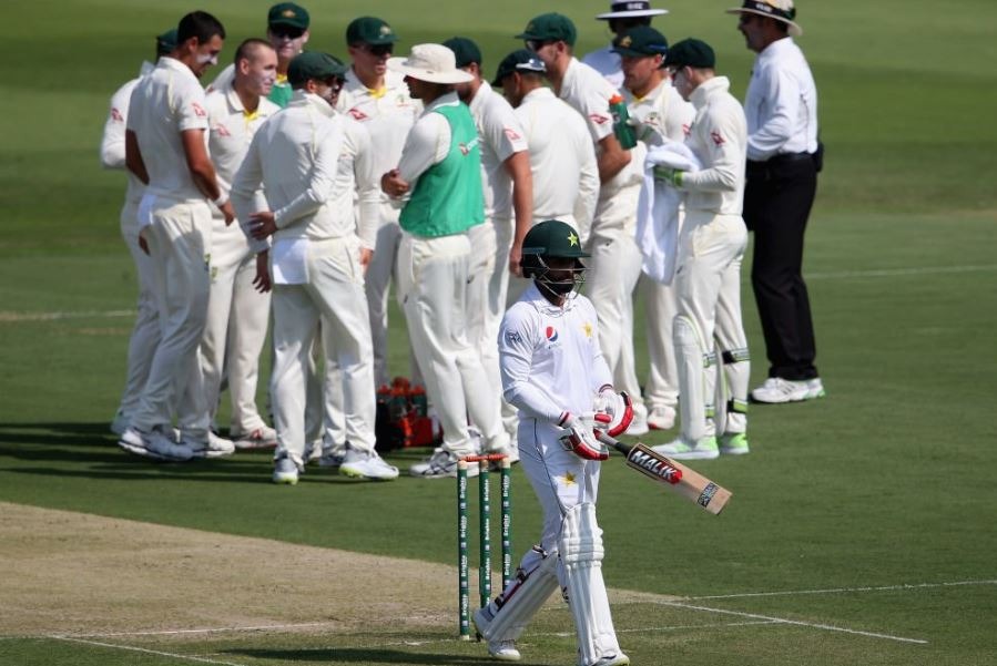 RECORD: 6 गेंदों में 4 विकेट लेकर नैथन लायन ने बना दिए कई रिकॉर्ड्स