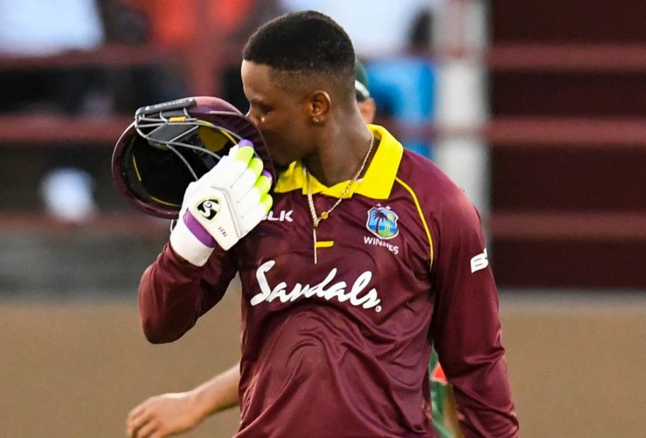 WORLD RECORD: सचिन से आगे निकलकर विराट ने बना डाला बड़ा रिकॉर्ड