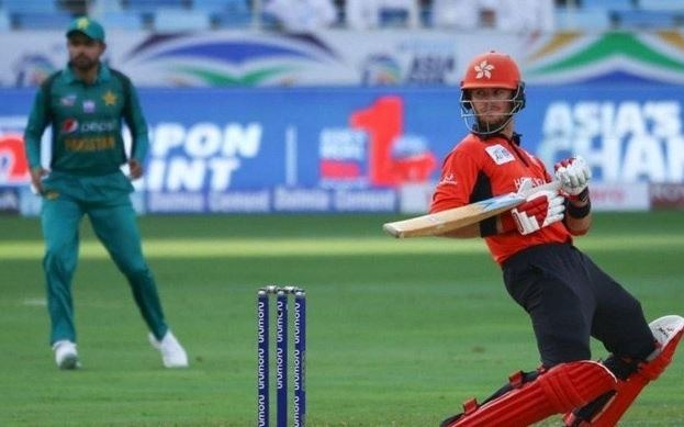 पायलट बनने के लिए 21 साल की उम्र में क्रिकेट से लिया संन्यास