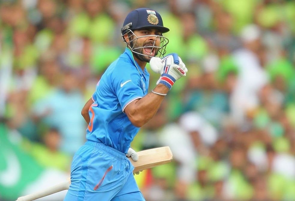 वनडे क्रिकेट में सबसे तेज दस हजार रन पूरा करने पर सचिन ने दी विराट कोहली को बधाई