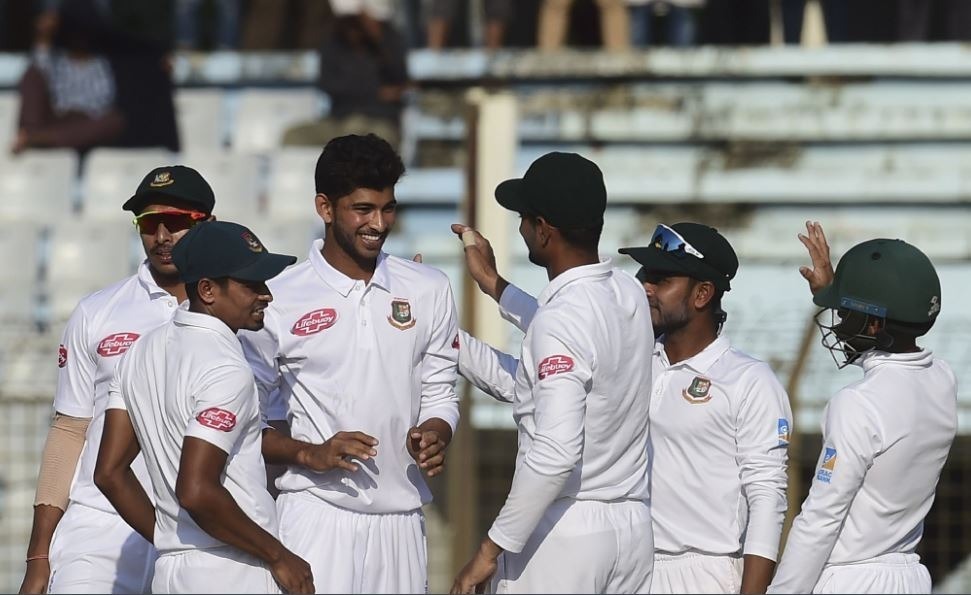 डेब्यू टेस्ट में पांच विकेट लेने वाले दुनिया के सबसे युवा गेंदबाज बने नईम हसन