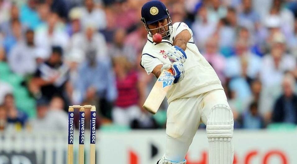 मुश्फिकुर ने आज दोहरे शतक का ऐसा इतिहास रच दिया जो बड़े-बड़े दिग्गज नहीं कर पाए. धोनी, गिलक्रिस्ट, एंडी फ्लावर और कुमार संगाकारा के नाम भी टेस्ट में बतौर विकेटकीपर सिर्फ एक दोहरा शतक है.