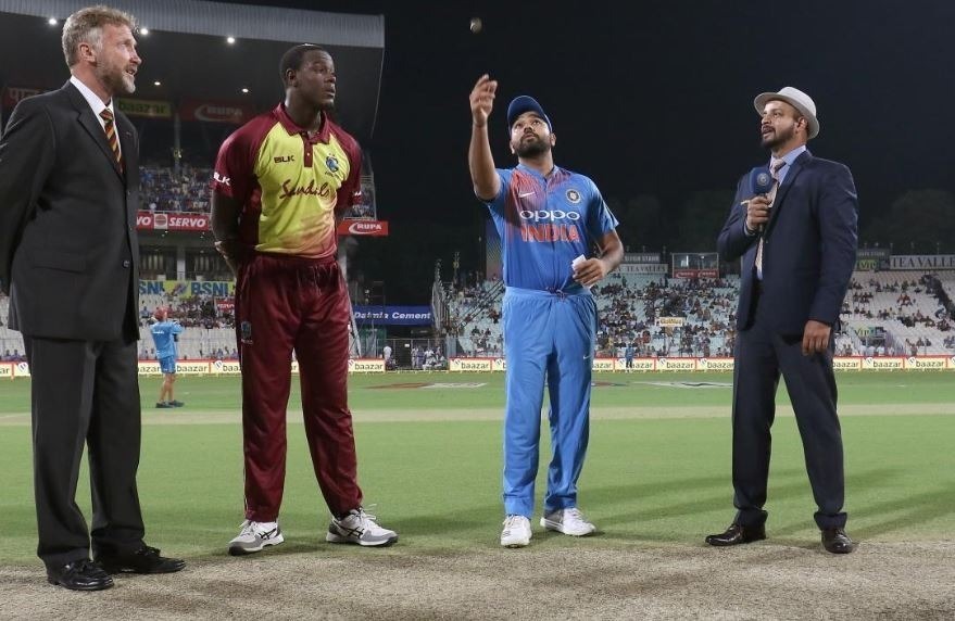 ind vs wi 1st t20 toss rohit sharma win the toss and elect bat first IND vs WI 1st T20, TOSS : कप्तान रोहित शर्मा ने जीता टॉस, वेस्टइंडीज को दिया पहले बल्लेबाजी का न्योता