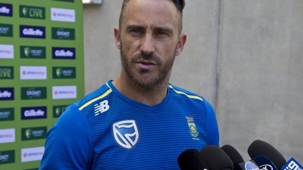 south african skipper faf du plessis assures not to sledge aussies over ball tampering row फाफ डु प्लेसिस बोले, 'बॉल टेम्परिंग को लेकर आस्ट्रेलियाई टीम पर तंज नहीं कसेगा दक्षिण अफ्रीका'