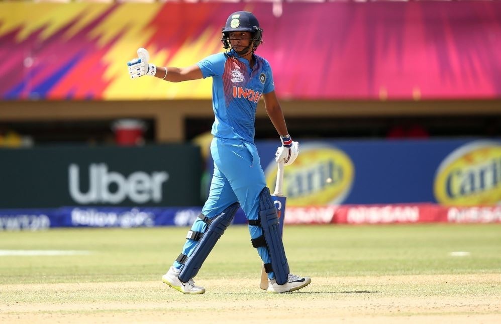 wwt20 harmanpreet kaur stresses on the need to improve after qualifying for semi finals in womens world t20 WWT20: जीत के बाद भी नाखुश कप्तान हरमनप्रीत बोलीं, 'आस्ट्रेलिया के खिलाफ दिखाना होगा आक्रामक खेल'