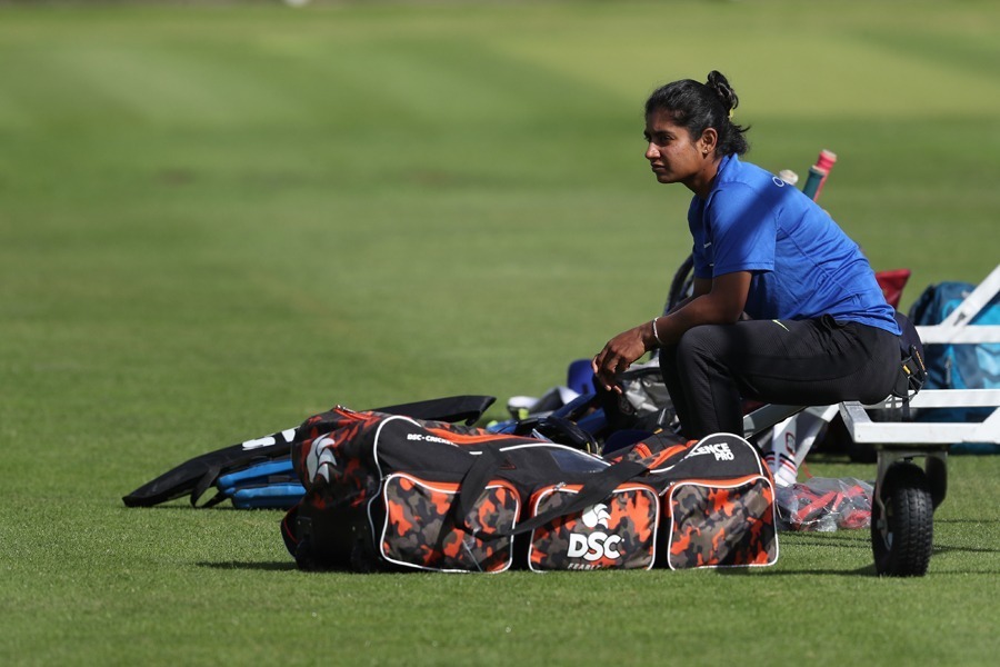 mithali raj accused coach ramesh powar he is humiliated me मिताली राज ने तोड़ी अपनी चुप्पी, कोच रमेश पोवार और डायना इडुल्जी पर लगाए गंभीर आरोप