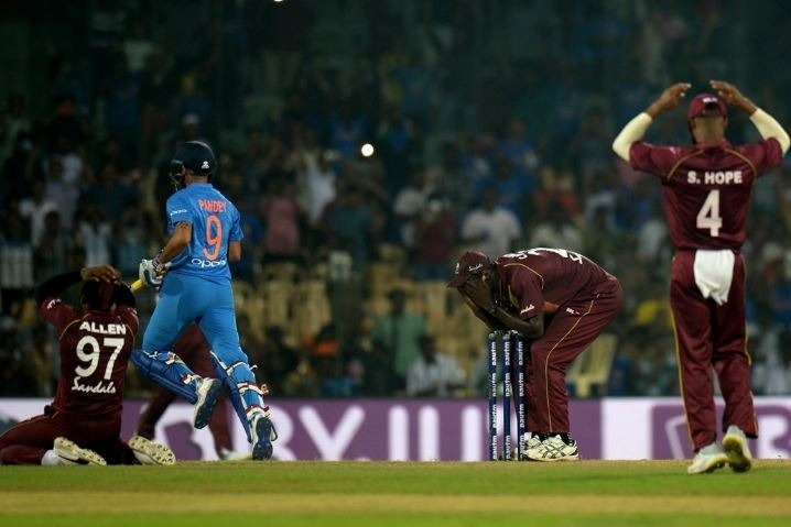 watch last 11 ball thriller of india vs windies 3rd t20 from chennai WATCH: आखिरी 11 गेंदों में कैसे जीत-हार और टाई के बीच झूलता रहा मैच