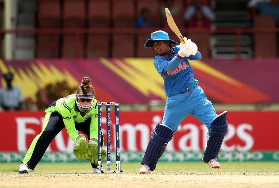 team india beat ireland by 52 runs to reach womens world t20 semifinal WWT20: मिताली की शानदार पारी और लगातार तीसरी जीत के साथ सेमीफाइनल में पहुंचा भारत