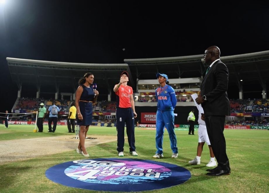 india bat first against england after winning the toss in the second wwt20 semi final TOSS WWT20 Semifinal INDW vs ENGW: नॉक-आउट मुकाबले में इंग्लैंड के खिलाफ भारत ने टॉस जीतकर चुनी पहले बल्लेबाज़ी