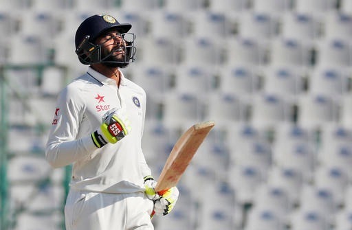 ranji trophy ravindra jadeja super knock and bowling performance help saurashtra to take lead रणजी ट्रॉफी: रविन्द्र जडेजा के विशाल शतक और 7 विकेटों के साथ मजबूत स्थिती में सौराष्ट्र