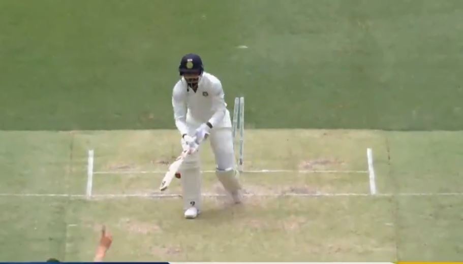 India vs Australia 2nd Test: केएल राहुल और मुरली विजय के फिर फेल होने पर सोशल मीडिया ने लगाई 'क्लास'